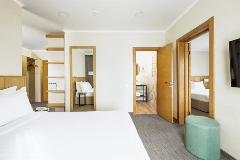 Волна Двухкомнатный Люкс — фотография номера